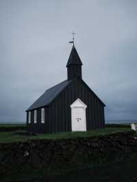 Whispers Between the Earth – Músagjá, Iceland