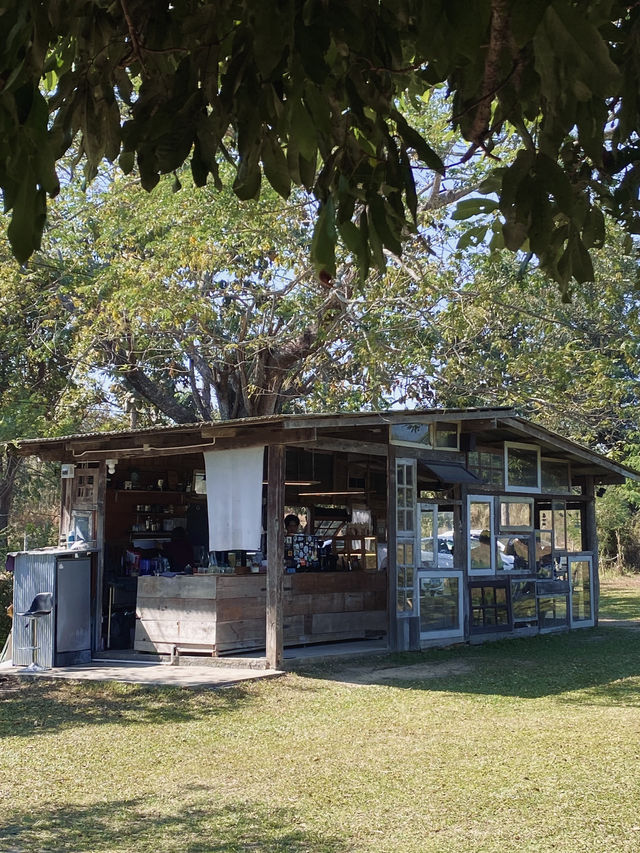 🌿 Far Away Cafe – Mae Taeng, Chiang Mai