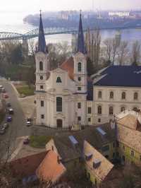 🇭🇺多瑙河寶藏小鎮｜埃斯泰爾戈姆旅行攻略