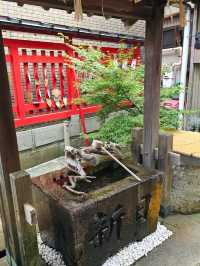 金澤河畔祈願地〔淺野川稻荷神社〕
