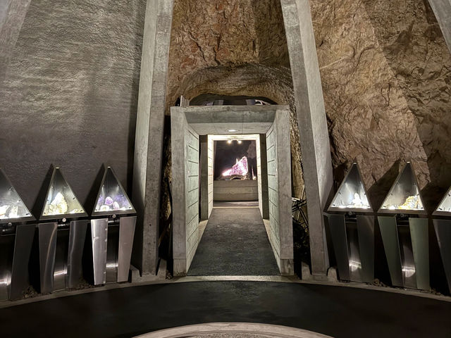 Summer Escape Near Geneva: Cave Exploration + Zoo! 🇨🇭🦇
