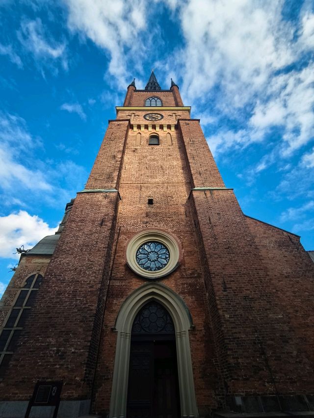 Echoes of History: A Visit to Riddarholmen Church
