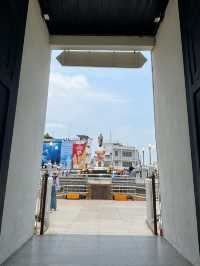 อนุสาวรีย์ท้าวสุรนารี(ย่าโม) เมืองโคราช