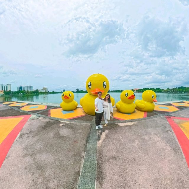 หนองประจักษ์ สวนสาธารณะกลางเมืองอุดร 
