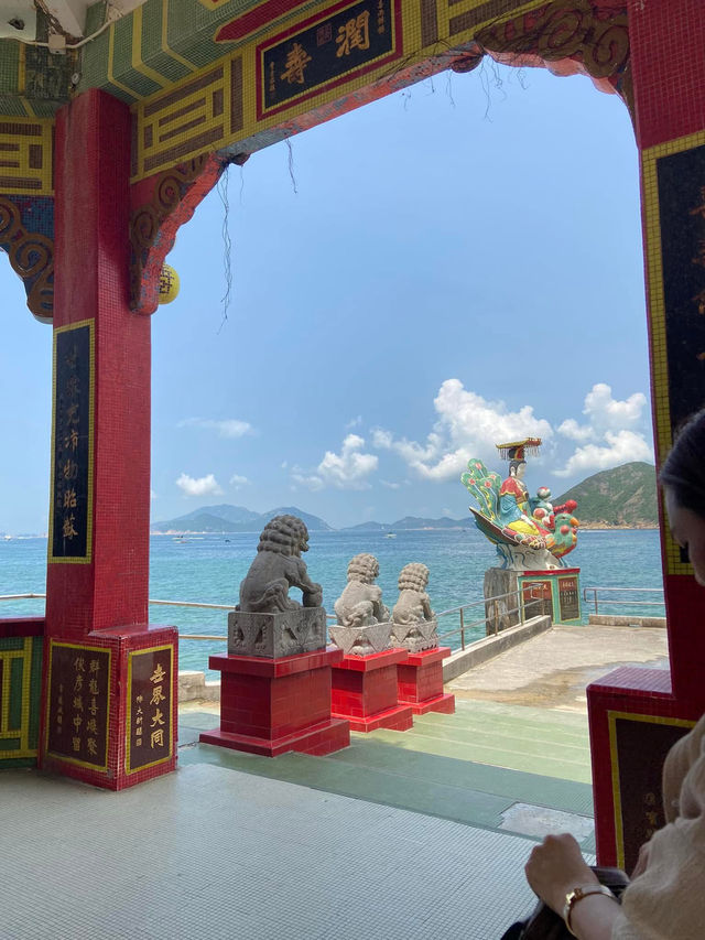 วัดเจ้าแม่กวนอิม ริมหาดรีพัลส์เบย์ 