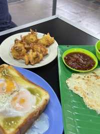 Walk First, Feast Later – Breakfast Reward at Cafe 66, Kampung Bharu 🍳