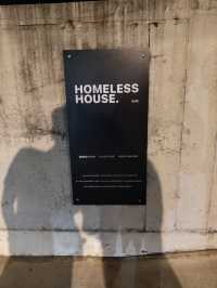 I’m Homeless Bar & Grill, Western Comfort with Rock & Ribs in Hat Yai