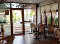 คาเฟ่บ้านเก่าทำใหม่อย่างสวยยย..