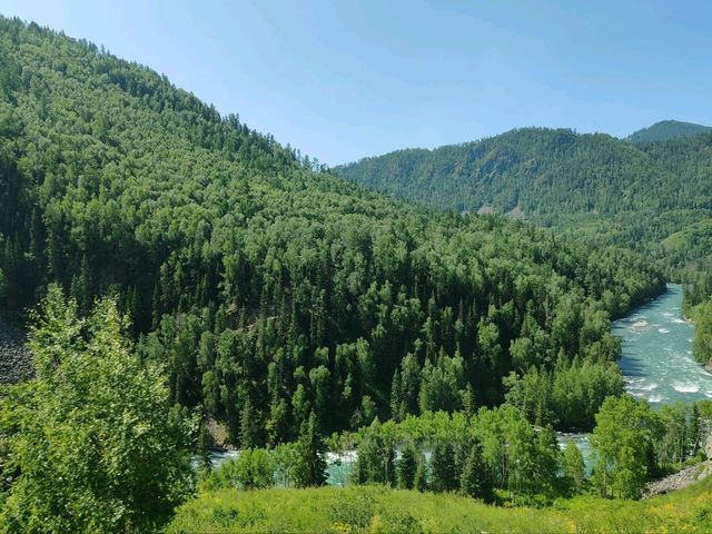 Shuttle Bus to Visitor Center Required Upon Entering Scenic Area