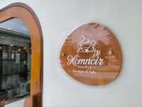 Homnoir หอมนัวร์ somtum&cafe 