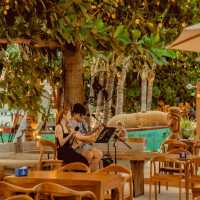 Lekker bar & rest บางแสน