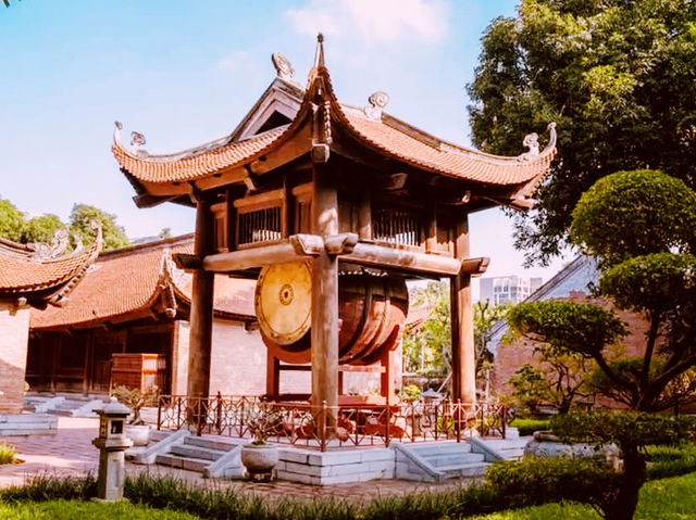 📜✨ *Temple of Literature (Văn Miếu): Hanoi’s Ancient Sanctuary of Scholars* 🏯🌸