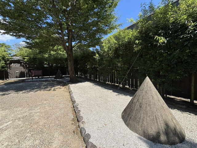 熊本水前寺成趣園：細川流盆石與神聖立砂的優雅時光
