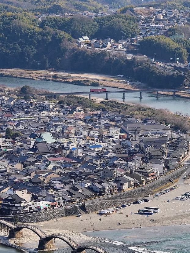 到廣島旅遊時強烈推薦隔壁山口縣的錦帶橋 到廣島旅遊時強烈推薦隔壁山口縣的錦帶橋