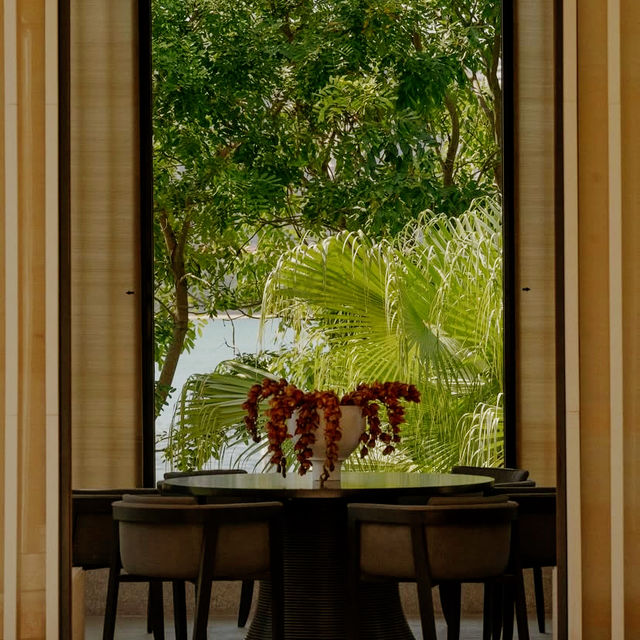 Architectural Grace, Urban Sanctuary Architectural Grace, Urban Sanctuary