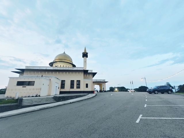 Masjid Bandar Mersing —— 信仰與社群的地標