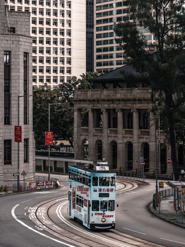 📸 Street Scenes of Hong Kong – Beauty in Every Corner 🇭🇰