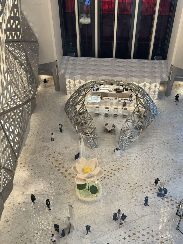 七星級摩珀斯 ft.傳奇女建築師Zaha Hadid 七星級摩珀斯 ft.傳奇女建築師Zaha Hadid