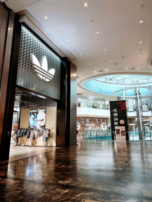🏙️ Chongqing Raffles City, YOU GOT TO VISIT THE INDOOR SAFARI!