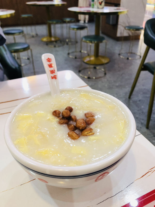 食咗一個美味的早餐🍳