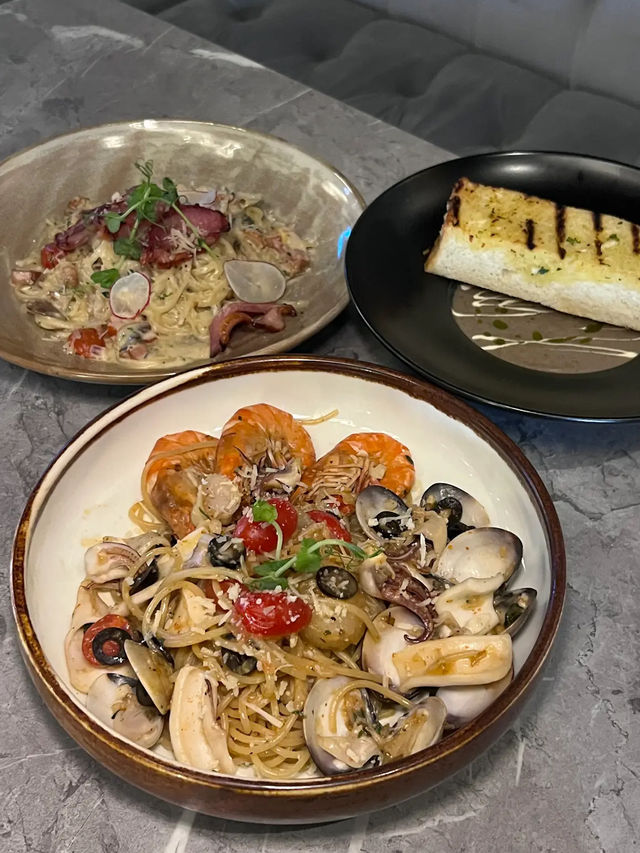 Lavish Restaurant & Bar, Sepang — A Hidden Gem Worth Every Bite