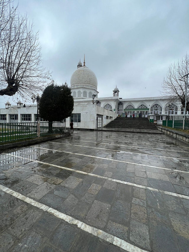 Hazratbal Masjid Hazratbal Masjid