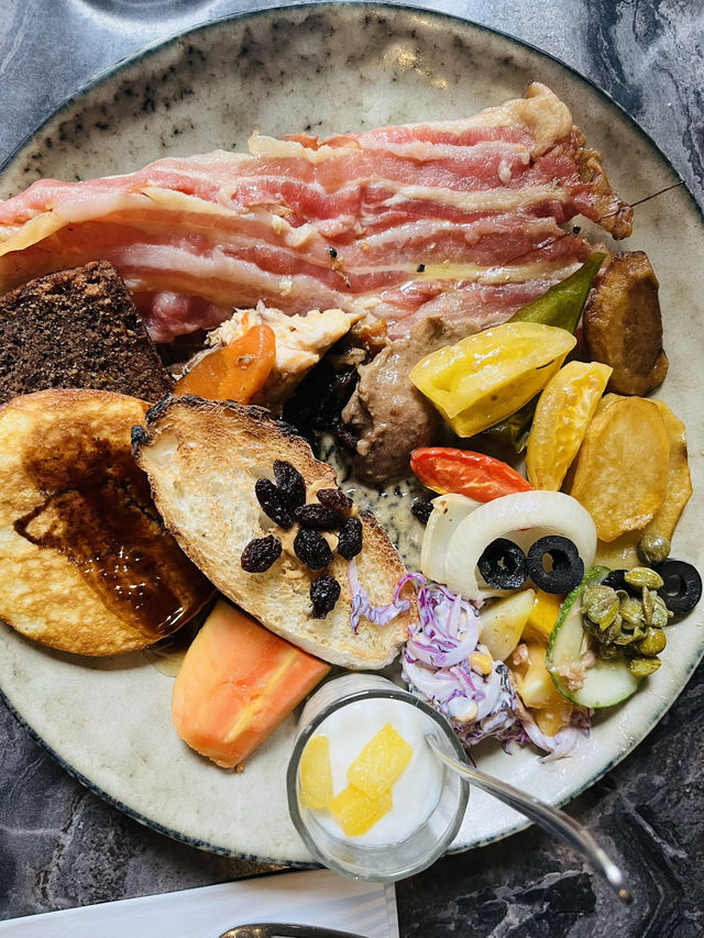 絶景の合間に取り入れる「ホテルの過ごし方」戦略 絶景の合間に取り入れる「ホテルの過ごし方」戦略