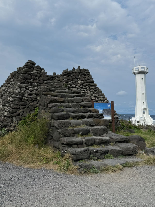 济州岛自然美景与烟火美食交织的舒心体验 💗 济州岛自然美景与烟火美食交织的舒心体验 💗