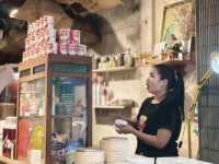 ถนนทรงวาด เสน่ห์เหนือกาลเวลา จากอดีตสู่ปัจจุบัน