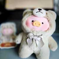 Snowy Xinjiang Getaway: Ski, Explore & Indulge