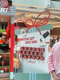 Malaysia’s Xmas Blazer Bash: Sunway Square Vibes 🎄✨