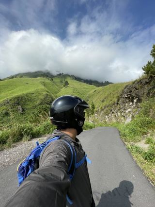 Epic Chills at Lake Toba & Sipiso Piso: North Sumatra’s Hidden Gems 🌄💦