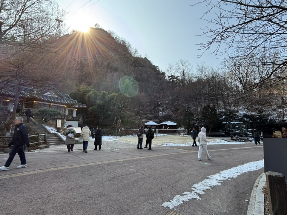 韓国の木覓山ホレンイ 목멱산방 남산타워점 ハイキング🥾が | Trip.com