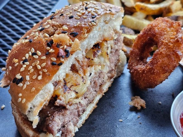 🇨🇦 캐나다 토론토 버거 맛집은 여기입니다 🍔