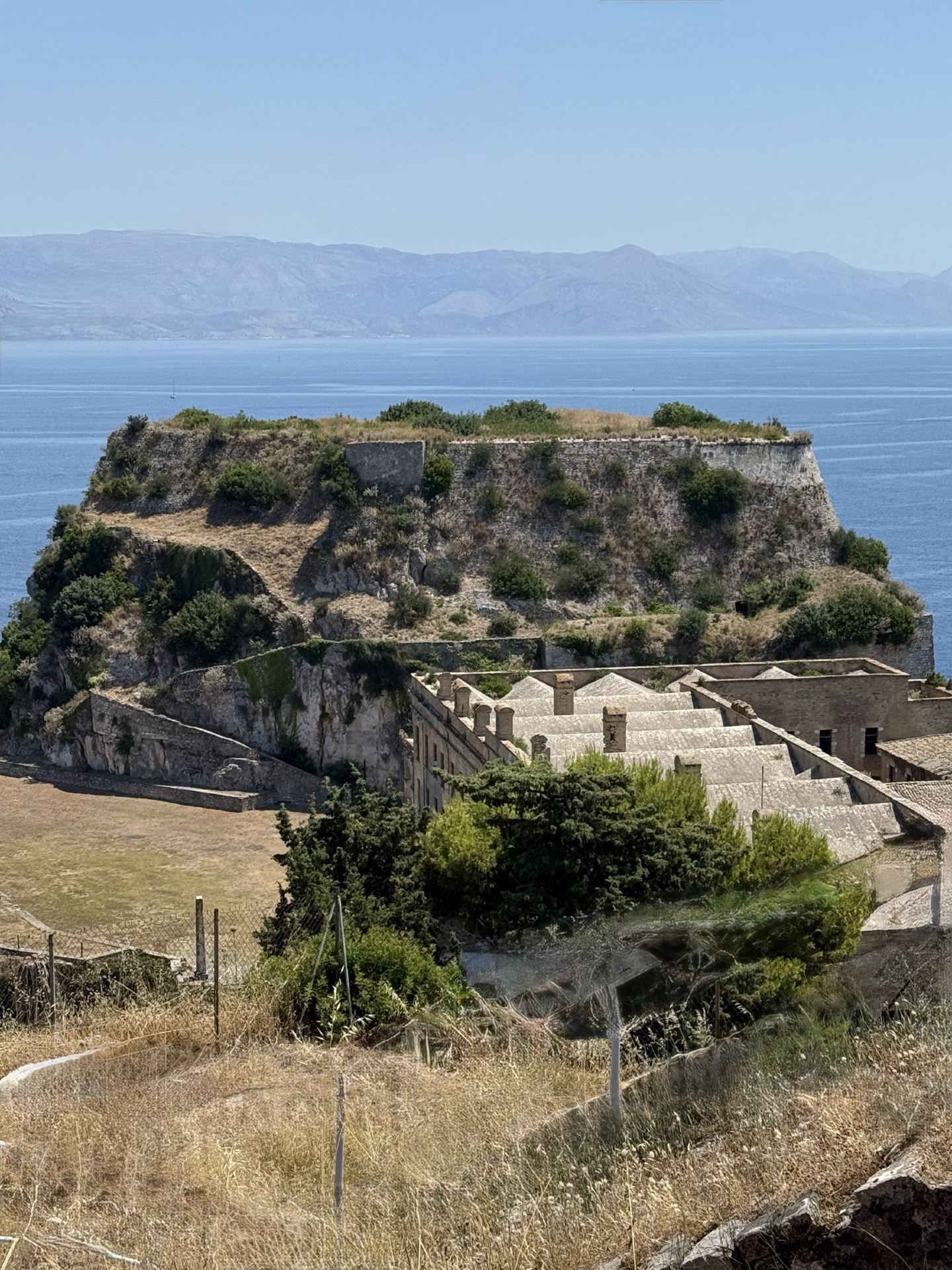 CORFU: Một hòn đảo Hy Lạp mà nữ hoàng Áo không bao giờ quên sau chuyến thăm đầu tiên của bà.