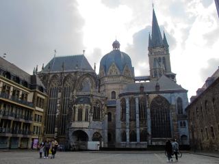 一代梟雄長眠之處 - 亞琛大教堂 (Aachen Cathedral)