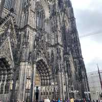 Cologne: A City of History, Culture, and Vibrant Energy