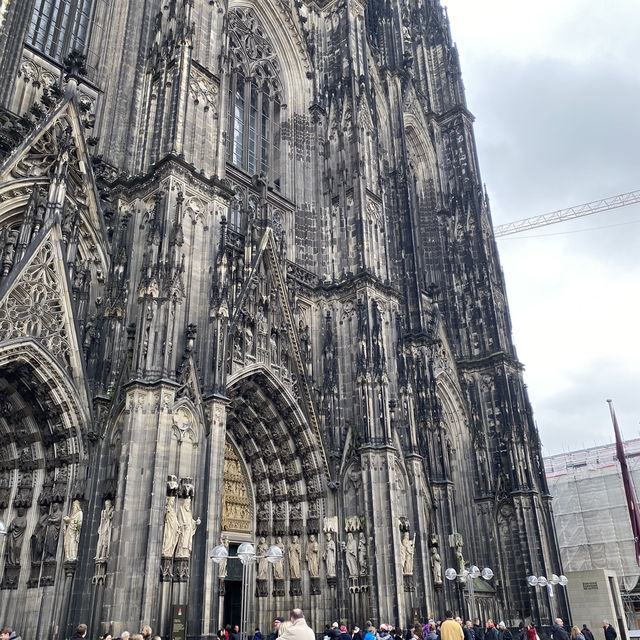 Cologne: A City of History, Culture, and Vibrant Energy