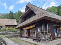 The original scenery of Japan, thatched roofs and Mt. Fuji