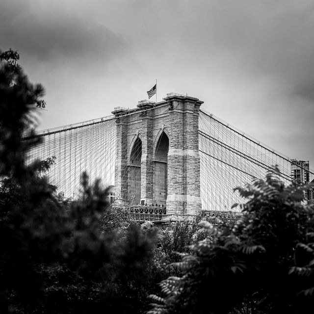 Brooklyn Bridge: Where History Meets the Skyline 🌉✨  