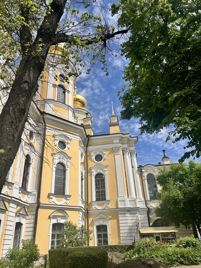 Vladimirskiy Cathedral - one of Saint Petersburg’s hidden gems
