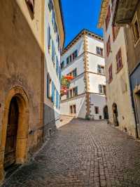 🏰⛰️ “Twin Castles & Alpine Serenity: A Peaceful Day in Sion” 🇨🇭