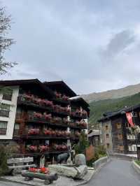 Zermatt: Alpine Serenity & Matterhorn Majesty 🏔️❄️✨