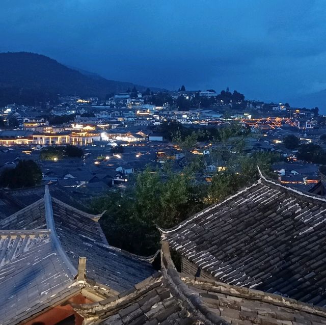 Lay back and relax in Lijiang