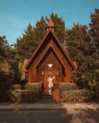 European Allure in Helen, Georgia's Bavarian Enclave 🌄