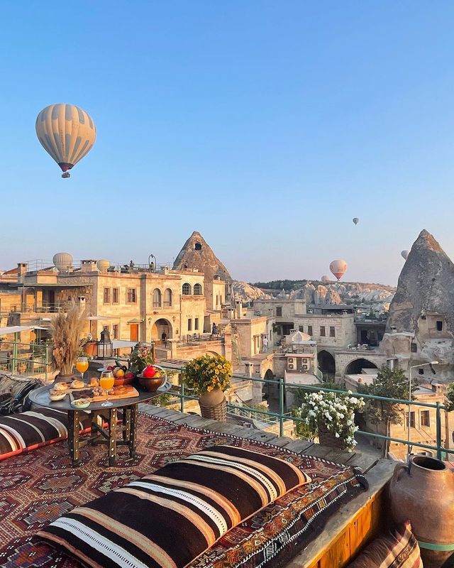 Cappadocia Uncovered: 5 Essential Insights for Adventurers! 🌄✨