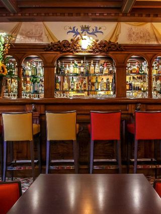 🌟 Parisian Charm at Hotel Etats Unis Opera 🌟