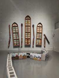 逛展《重瞳》。