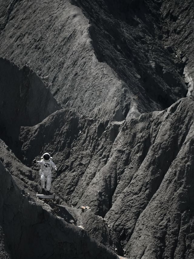 甘孜墨石公園——被譽為異域星球的地方。