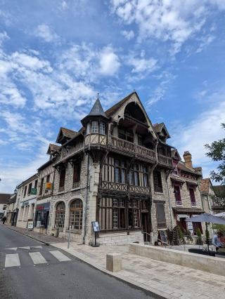 Moret sur Loing 旅遊攻略。